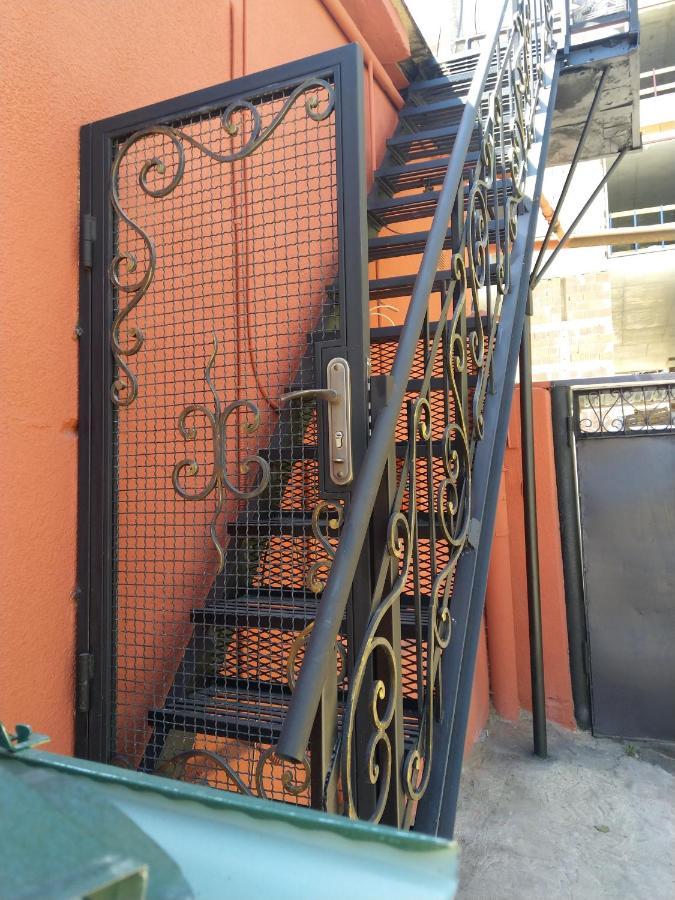 Old Tbilisi Tsiskari Apt Εξωτερικό φωτογραφία